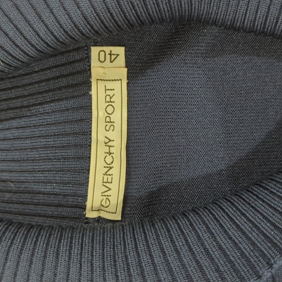 Vintage Givenchy Sport Sweater sz 40 - Picture 5 of 5